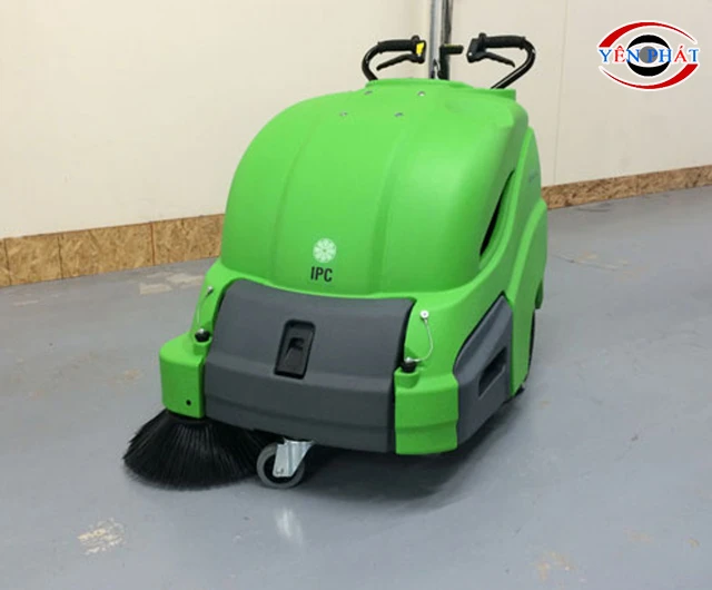 Xe quét rác đường đẩy tay mini IPC 512 ET có thiết kế nhỏ gọn