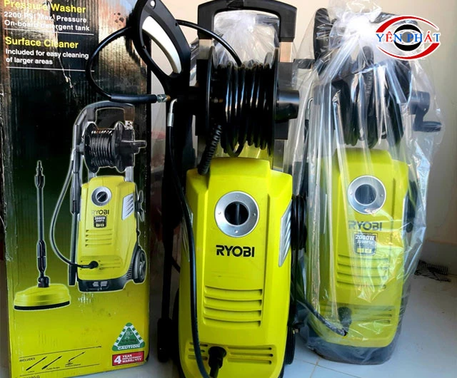 Máy xịt rửa xe Ryobi 1550W