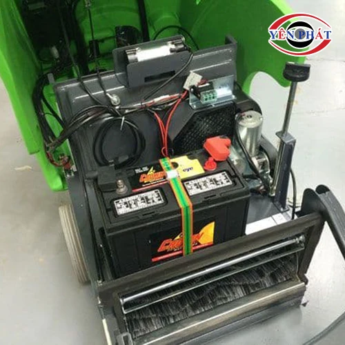 Xe quét rác đường đẩy tay IPC 712 ET 5