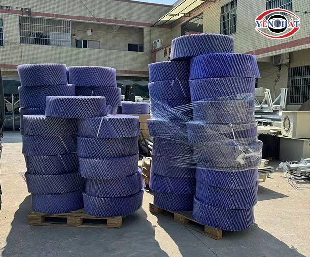 tấm tản nhiệt PVC 