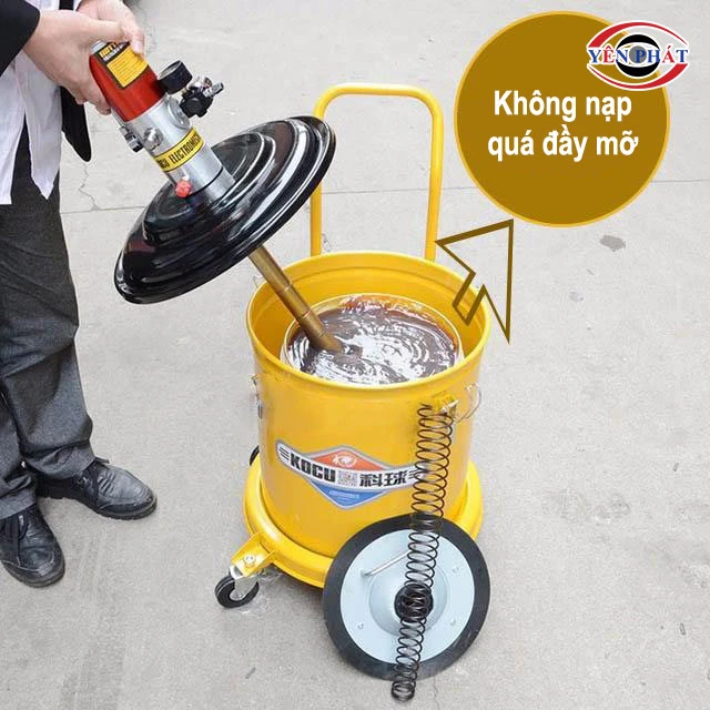 Không bơm quá đầy mỡ