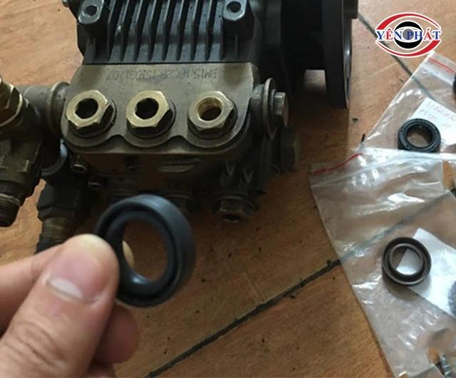thay phớt máy rửa xe