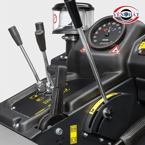 Xe quét rác ngồi lái Karcher KM 120/250 R D Classic 5