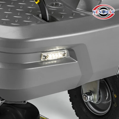 Xe quét rác ngồi lái Karcher KM 85/50 R 6