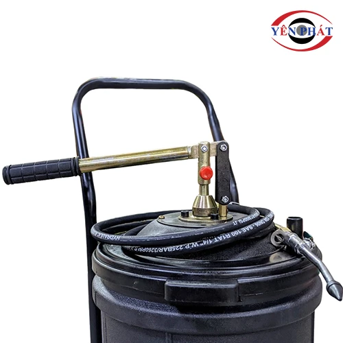 Máy bơm mỡ bằng tay Kocu GZ-30 3