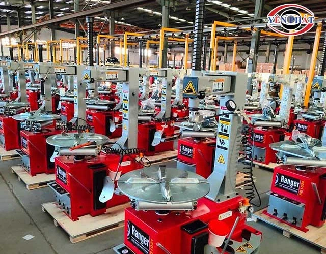 Bán máy ra vào lốp