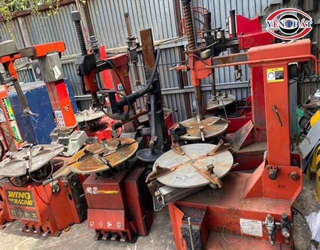 Máy ra vào lốp cũ giá rẻ