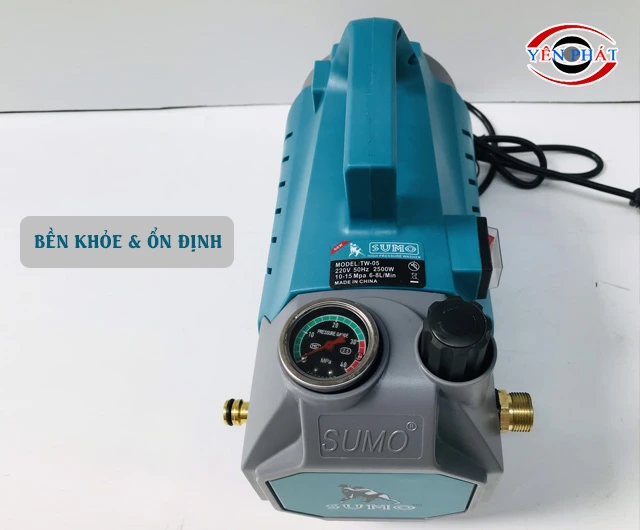 Máy rửa xe Sumo vận hành bền khỏe, hiệu quả cao