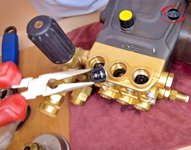 Cách sửa máy rửa xe cao áp nhanh với 15 lỗi thường gặp