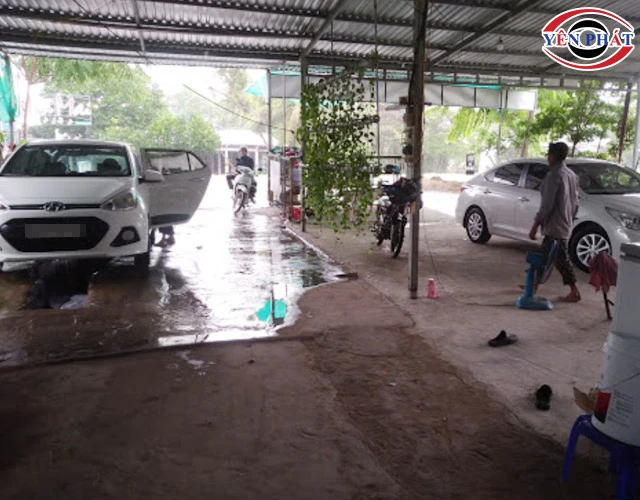 Tiệm rửa xe tại Hậu Giang