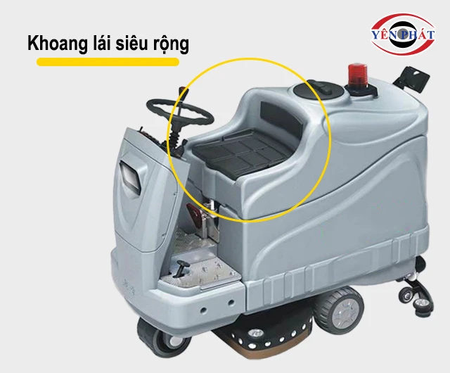 Khoang lái của Palada PD 2007