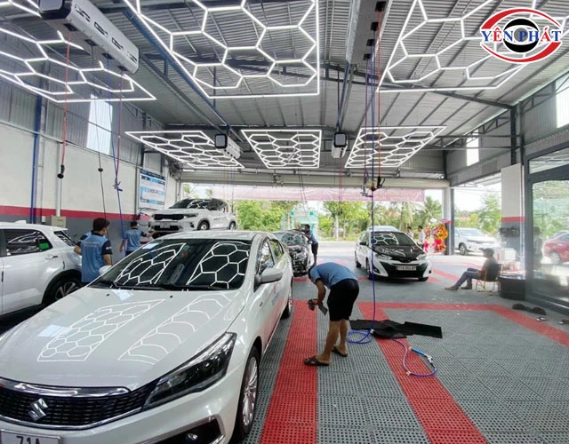 Quán rửa xe ở Bến Tre