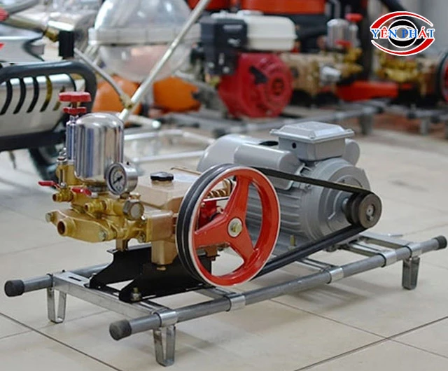 Máy rửa xe 5hp Maruyama Nhật Bản