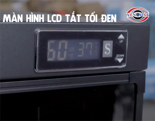Màn hình LCD tắt tối đen