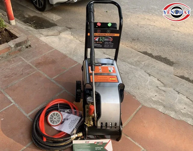 Máy rửa xe cao áp Romano RX 2200