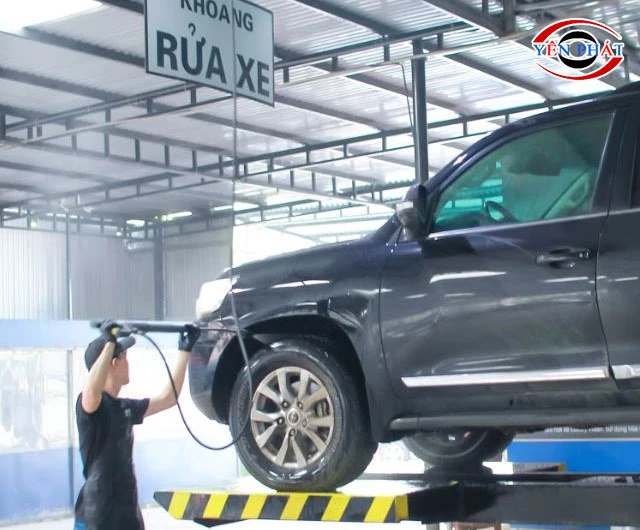 Rửa xe Khánh Ly