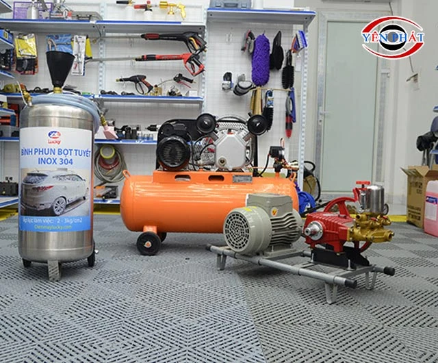 Trang bị đầy đủ máy móc