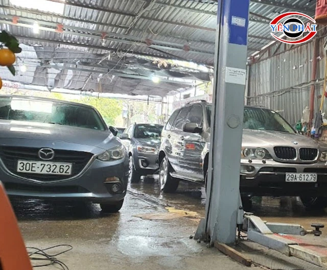 Tiệm rửa xe Long Biên chuyên nghiệp Mạnh Thắng