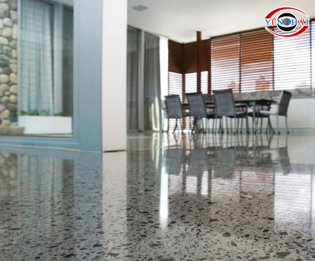 Sàn bóng đẹp với Palada PD1AE