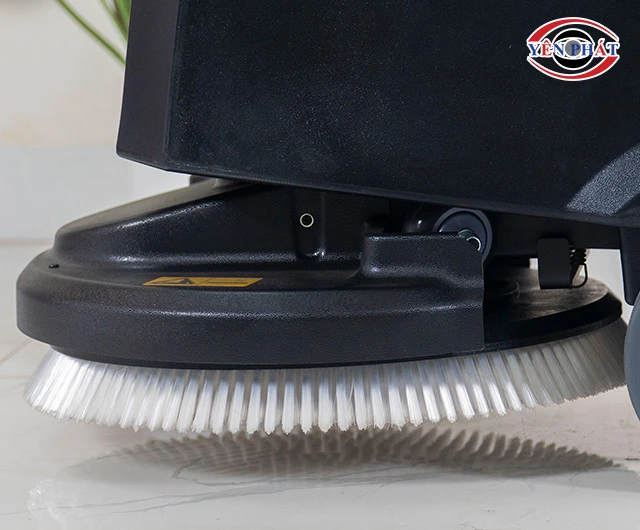 bàn chải máy chà rửa sàn liên hợp
