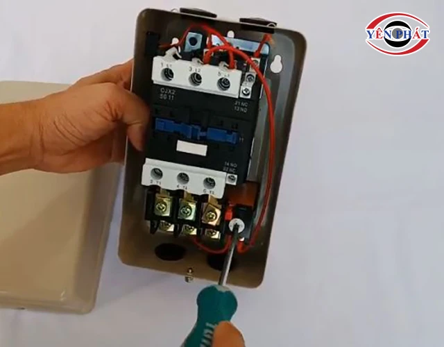 cách đấu điện máy bơm khí 3 pha