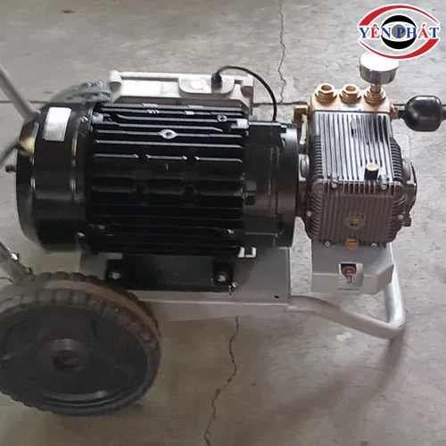 Máy rửa xe nước lạnh IPC PW-C85 1915P4 T 6