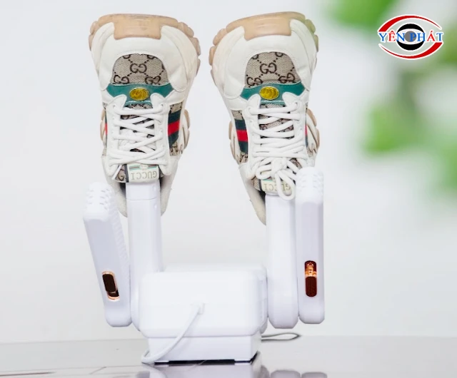 Máy sấy giày được yêu thích với nhiều tính năng