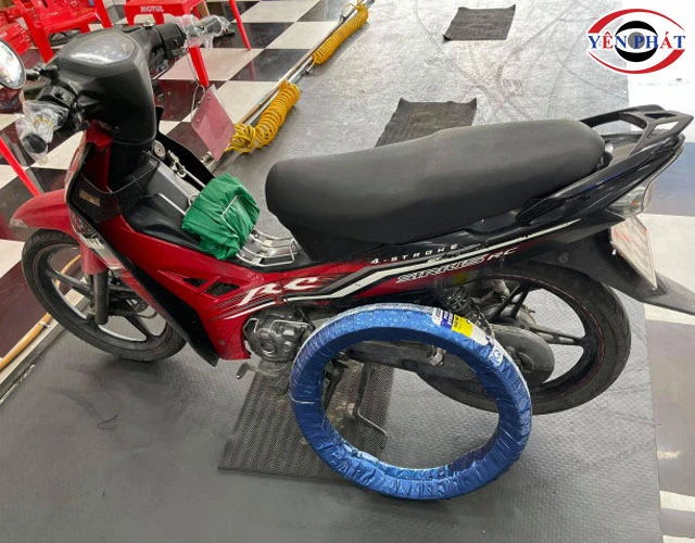 Thay lốp xe Sirius hết bao nhiêu tiền
