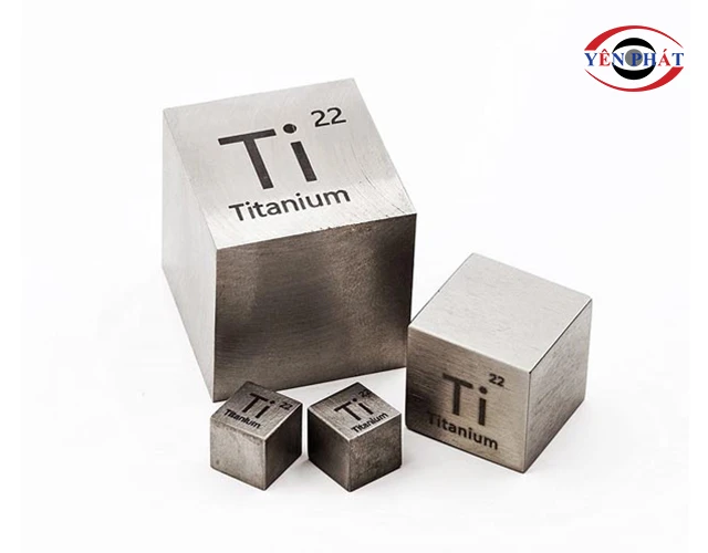  Titanium 