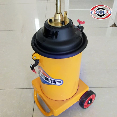 Bơm mỡ bò bằng tay Kocu GZ-6S 3