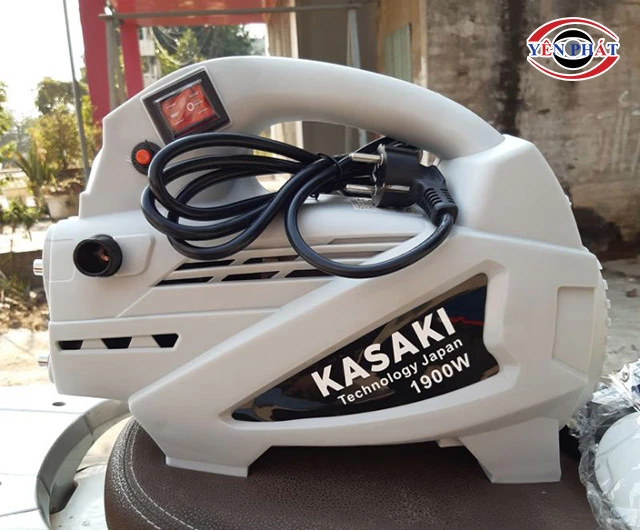 Máy xịt rửa xe Kasaki 1900