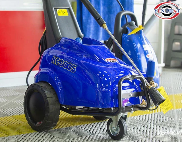 Máy rửa xe Mazzoni KC3005