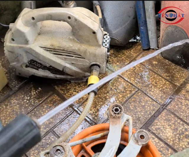 máy rửa xe bị yếu