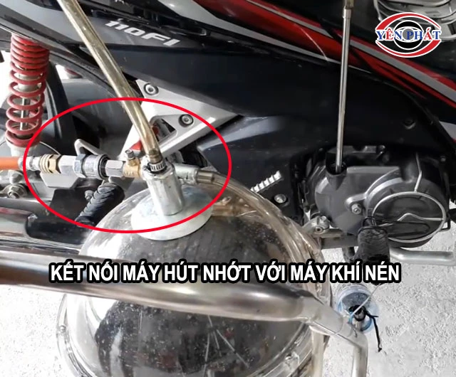 Kết nối máy hút nhớt với máy khí nén