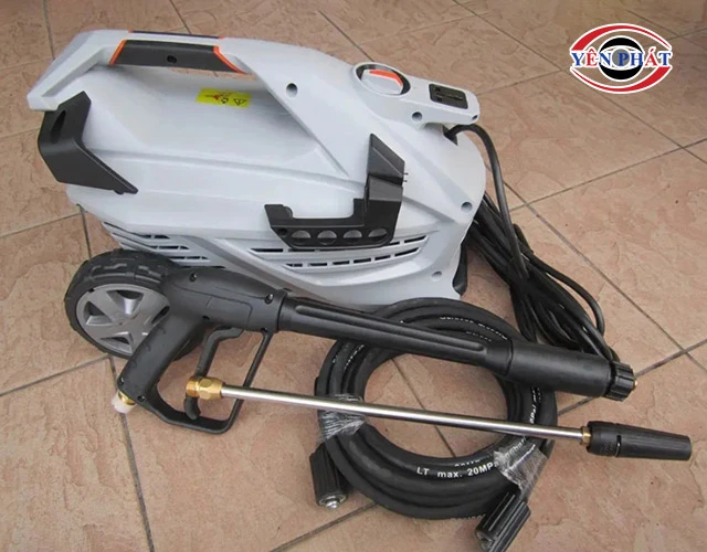  Máy rửa xe cao áp Lutian LT890G 