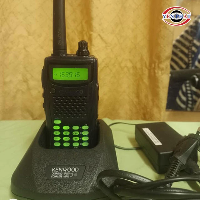 cách sạc bộ đàm Kenwood TK-K4AT