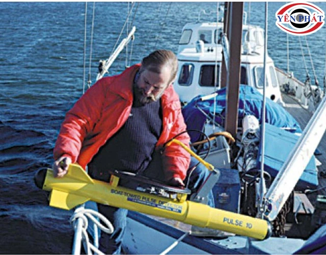 Máy dò kim loại dưới nước Pulse 10 Mỹ hiện đại