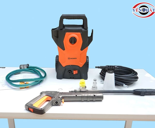 Máy rửa xe mini Momen 1600W