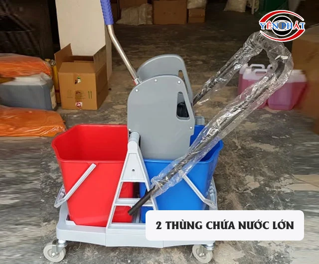 Combo 2 thùng nước lớn tiện lợi