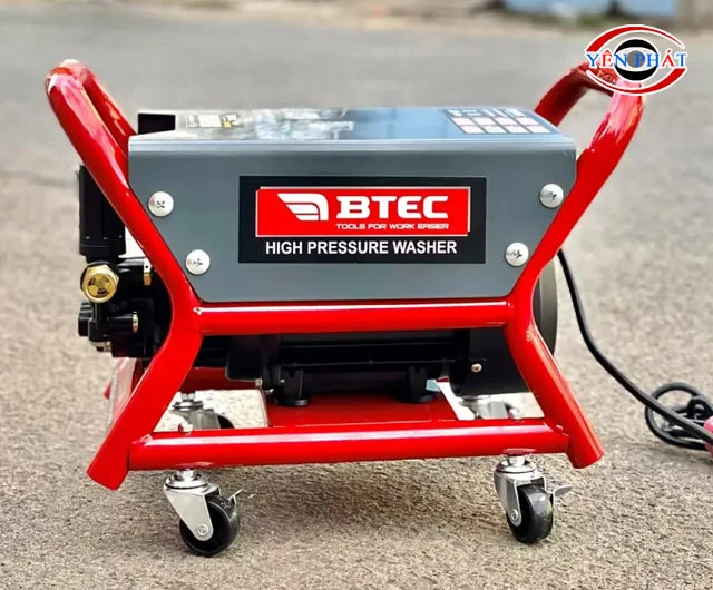 Máy phun rửa xe Btec BT3500T