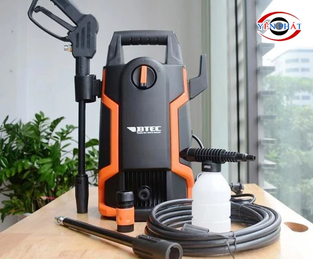 Máy rửa xe Btec BT70PA
