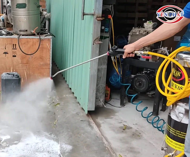 sử dụng bình bọt tuyết