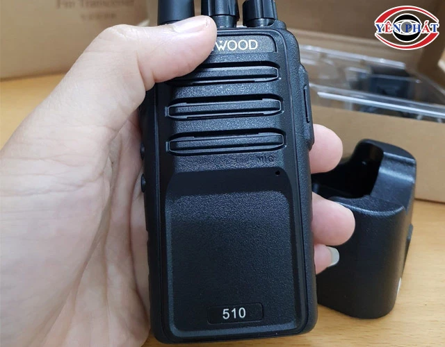 Bộ đàm Kenwood nhỏ gọn