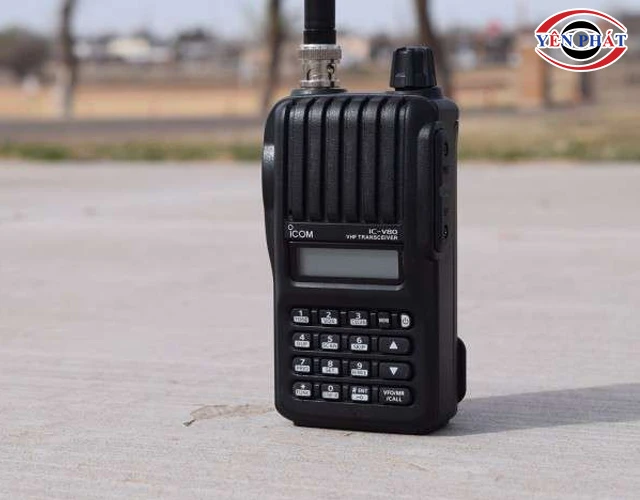 Bộ đàm sự kiện iCOM IC-V80 UHF