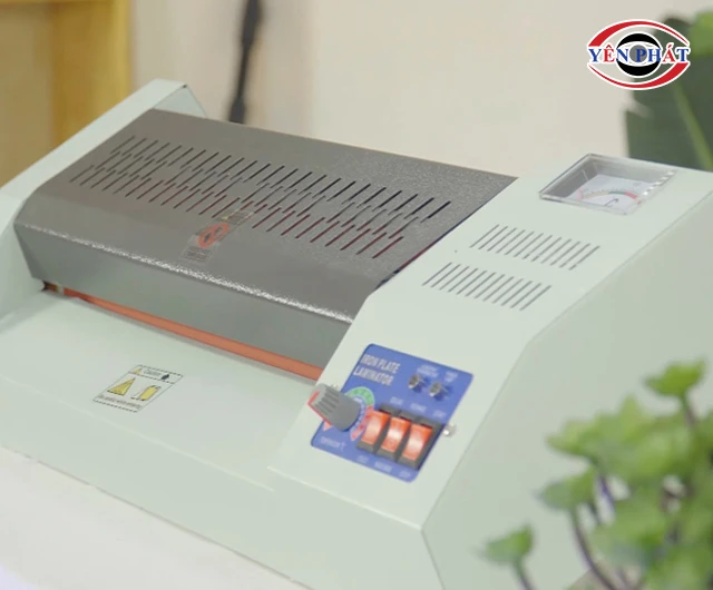 Đặt máy ở nơi khô ráo, sạch sẽ