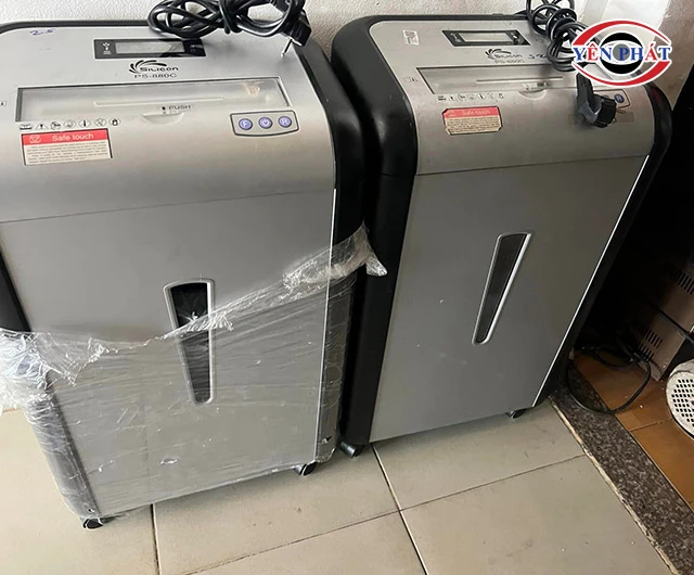 máy hủy tài liệu cũ kho thay linh kiện
