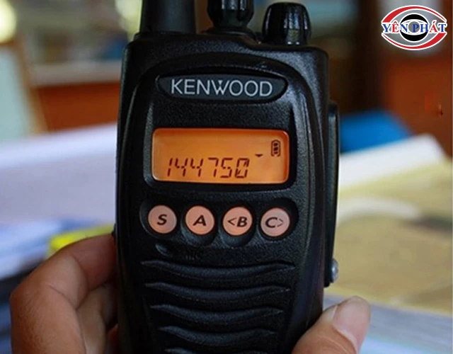Bộ đàm Kenwood TK 3217 liên lạc hiệu quả