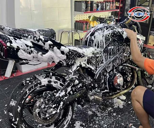 Cách rửa xe PKL: Nhanh, Sạch, Nhiều "Dân Chơi" chưa biết