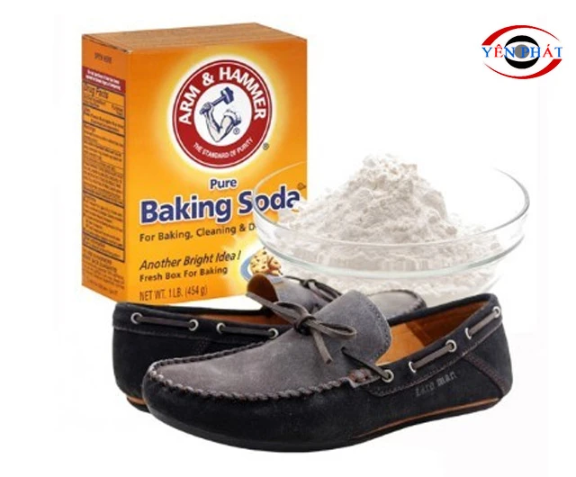 Loại bỏ mùi hôi giày da bằng baking soda
