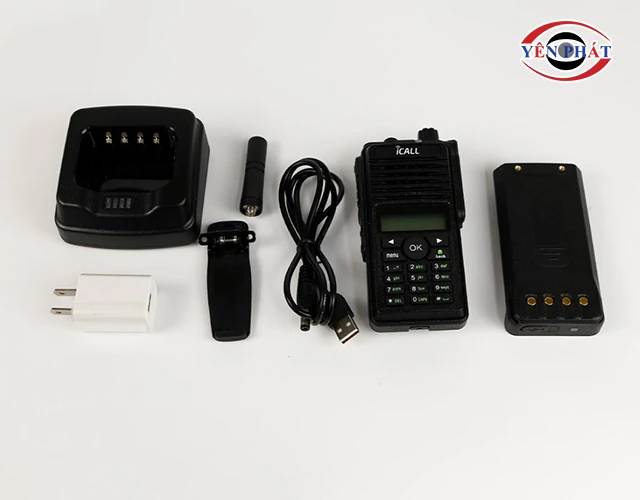 Máy bộ đàm POC 555 LTE